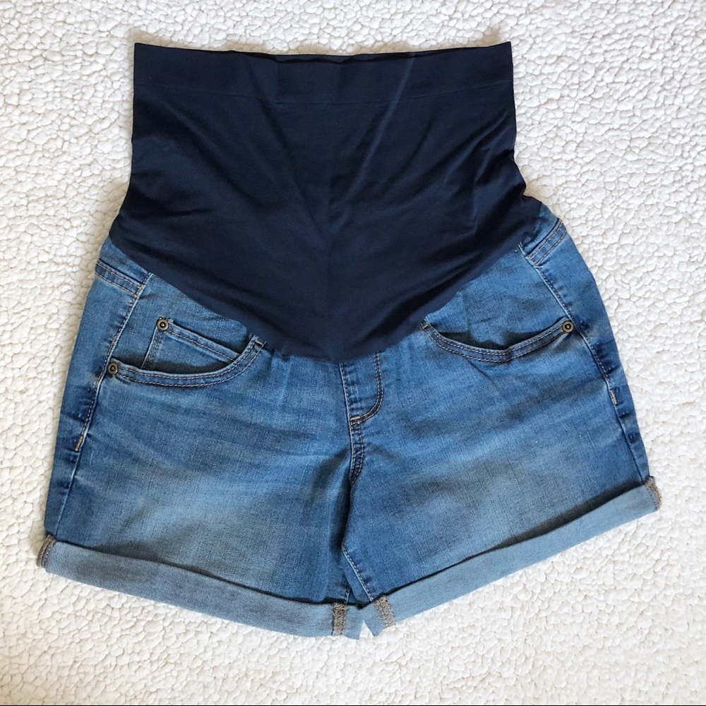 Maternity Full Belly Panel Boyfriend Jean Shorts - Picture 2 of 5
